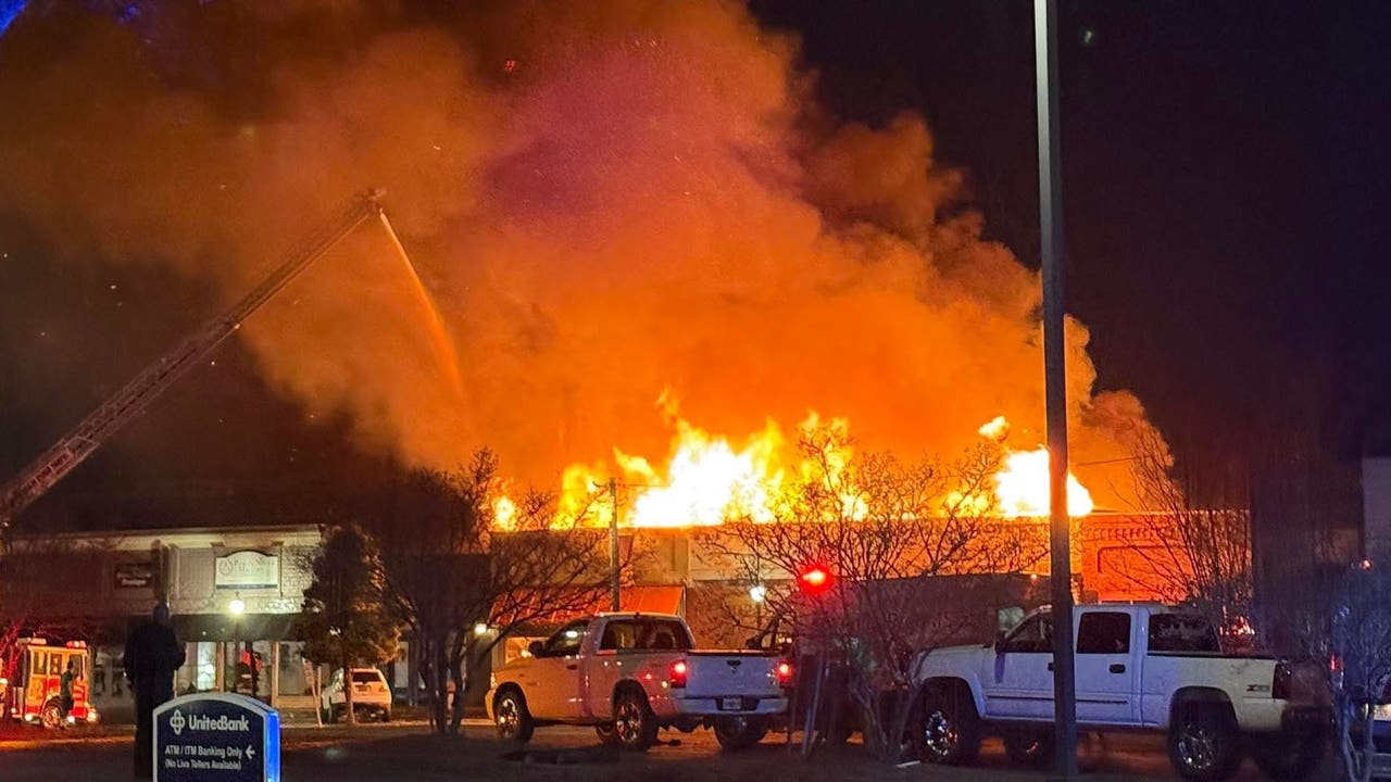 Downtown Barnesville fire destroys businesses