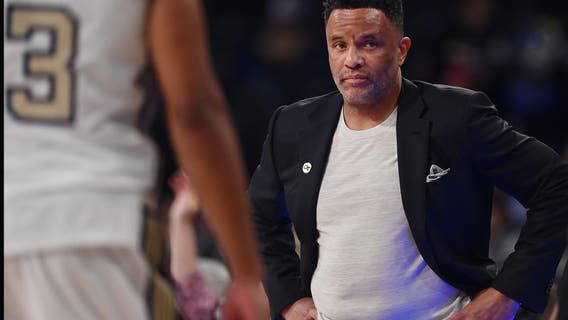 Georgia Tech fires head men's basketball coach Damon Stoudamire