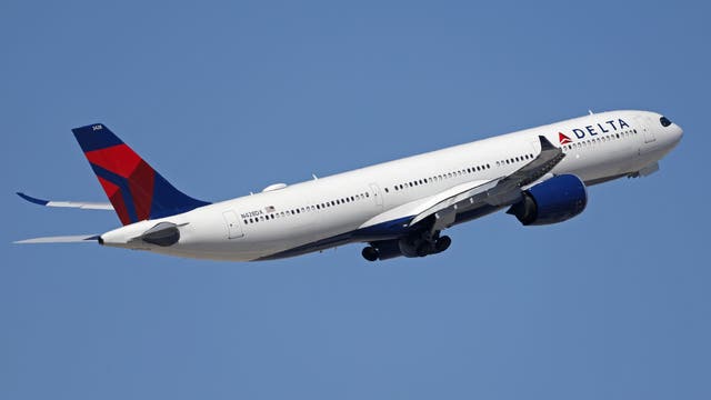 Delta temporarily ending long-standing perk for Congress members