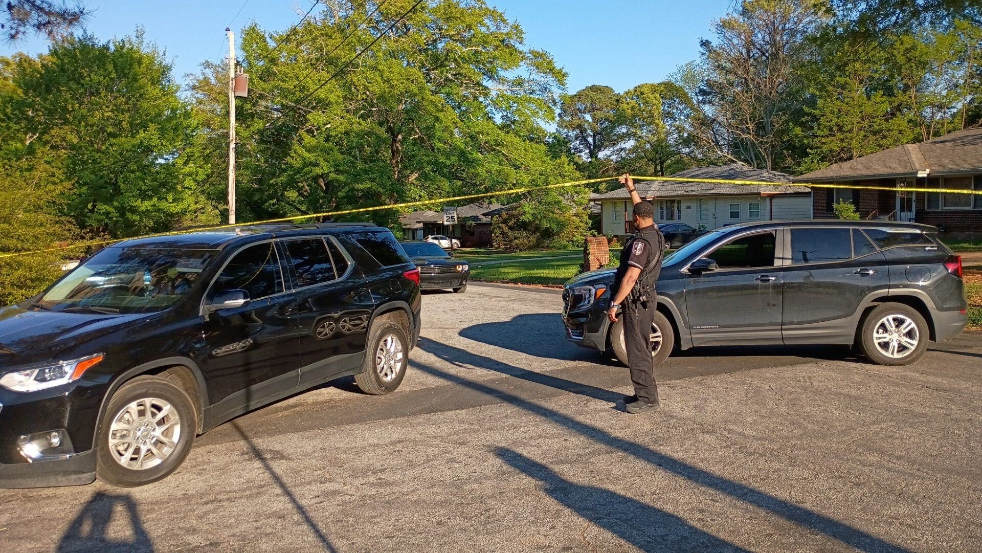 Massive police presence shuts down major DeKalb County road