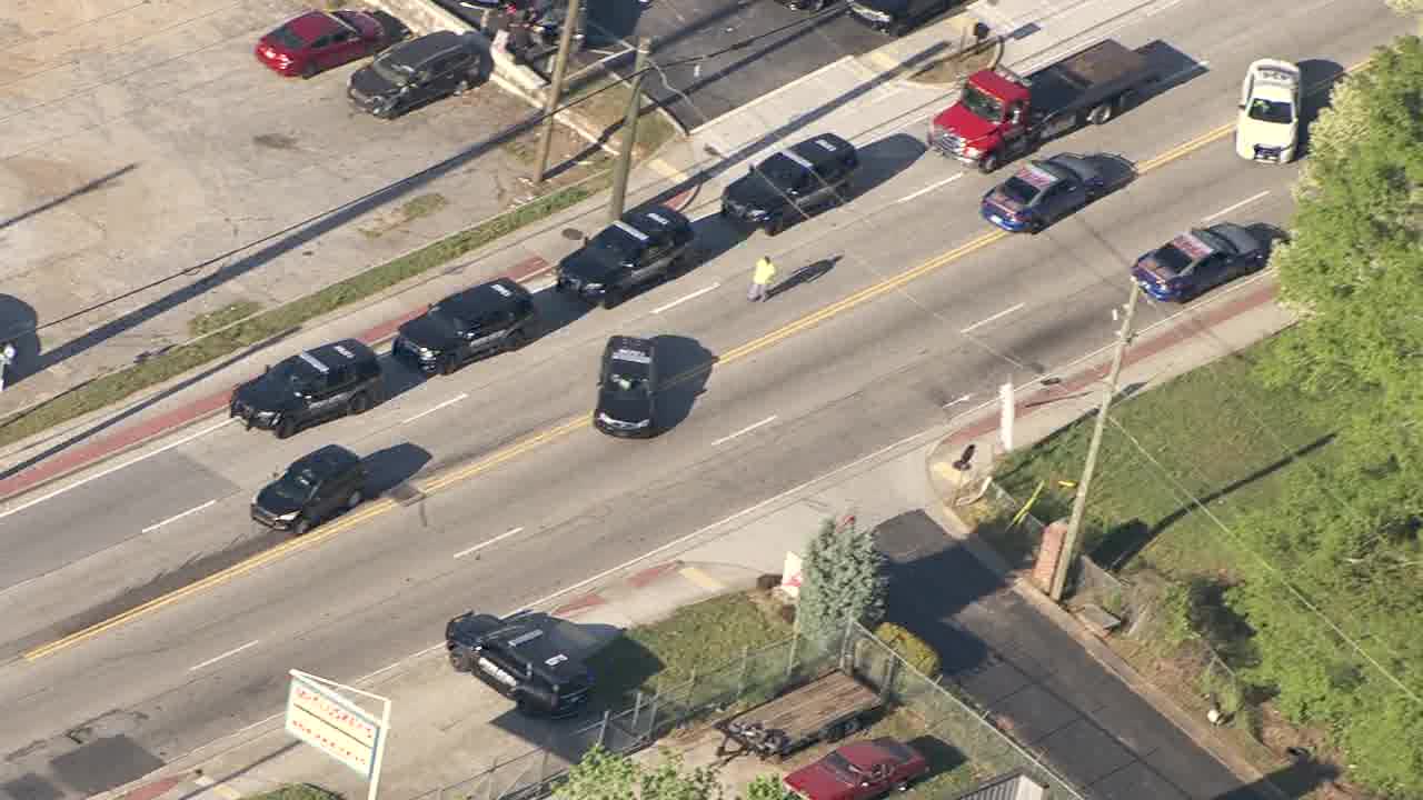 Massive police presence shuts down major DeKalb County road