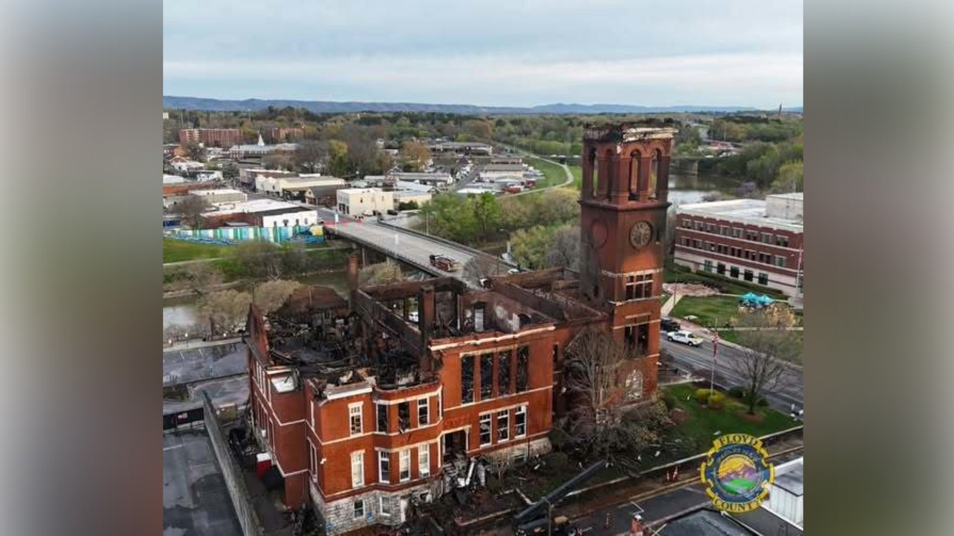 Floyd County approves $520K to stabilize burned courthouse