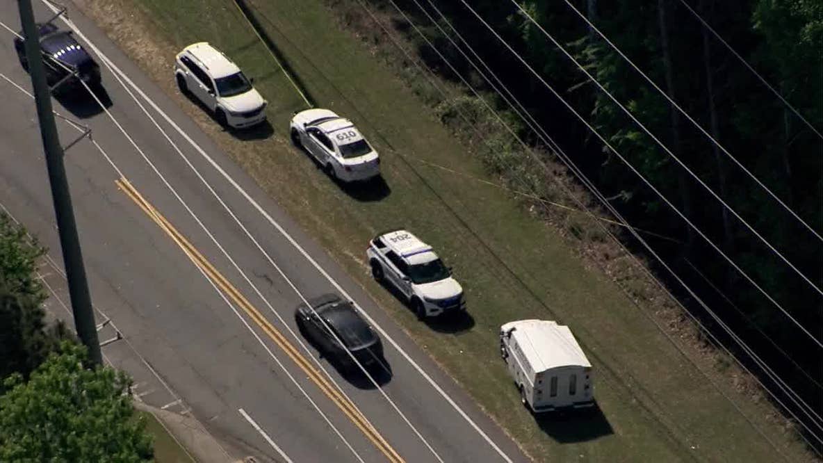 Possible human remains found on Sweetwater Road in Gwinnett