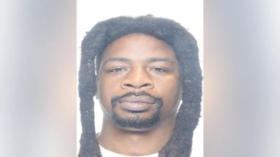 Manhunt for suspected gunman in southwest Atlanta shooting