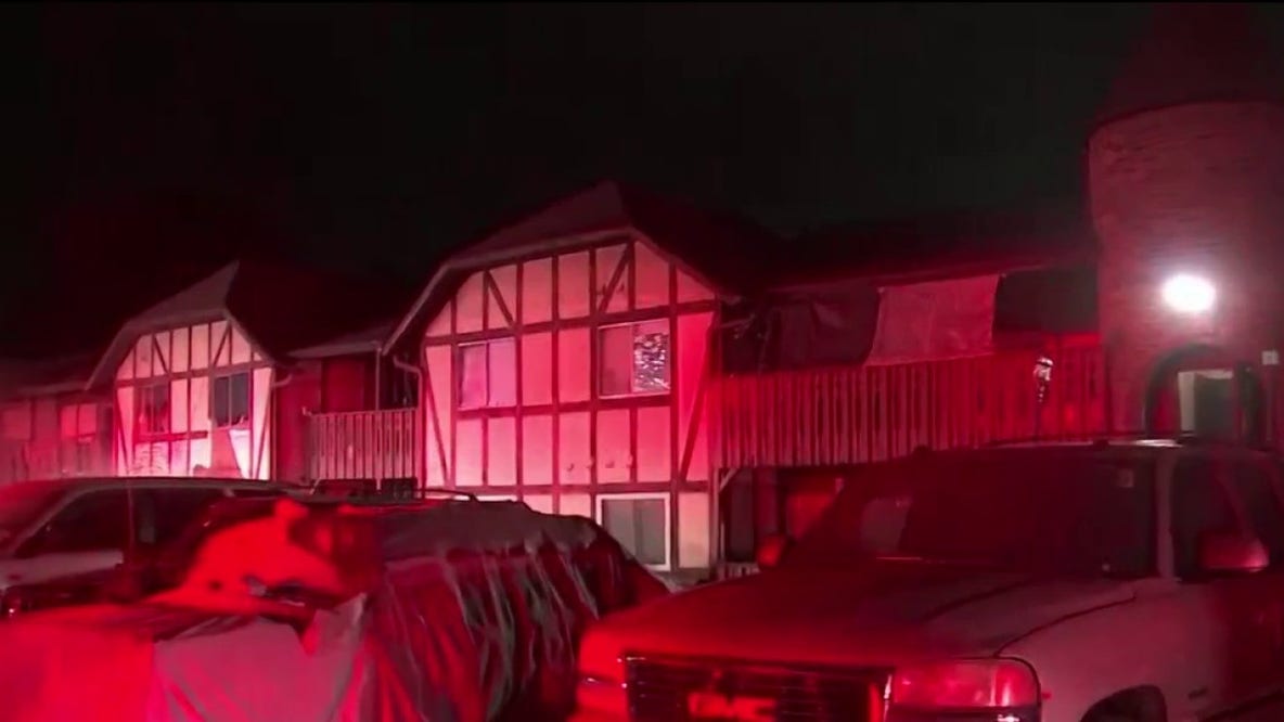 Fire breaks out at vacant Camelot condos on Old National Highway