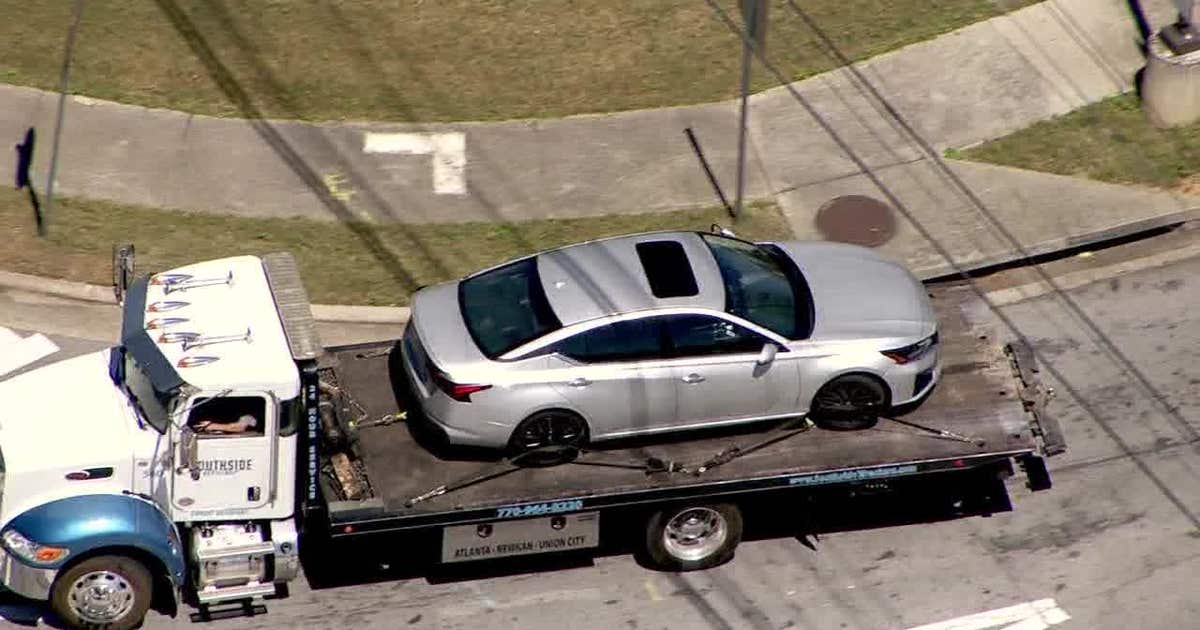 One Critically Injured in South Fulton Shopping Center Shooting