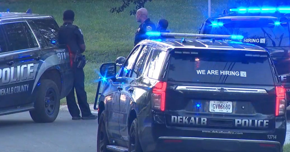 Feds: Suspect paid homeless man to buy gun used in DeKalb shootings ...