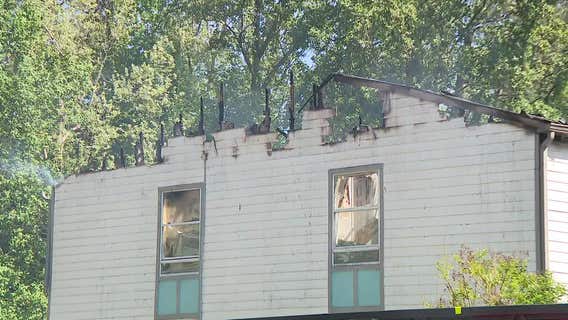Fire destroys building in same apartment complex where mom, kids died in February