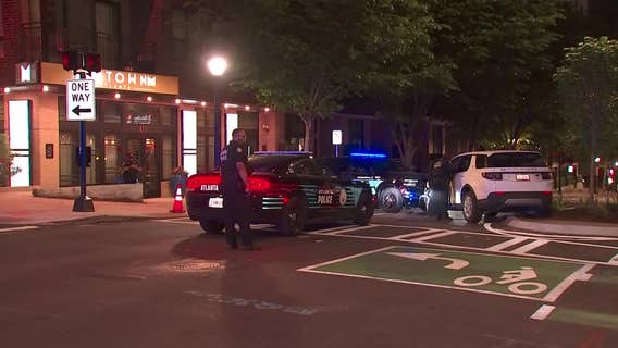 Drunk driver hits police car in Midtown, police say