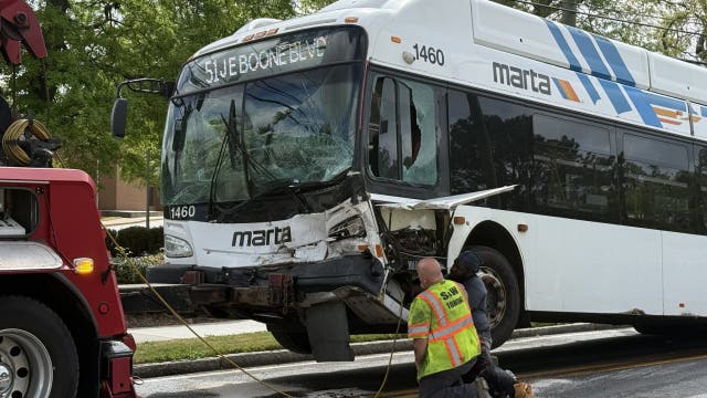 Driver dies after head-on crash with MARTA bus in NW Atlanta