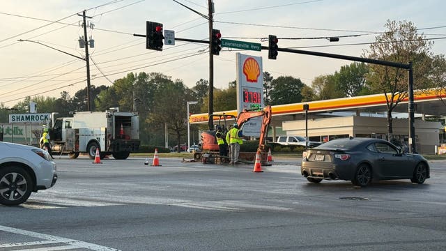 Traffic delays at North Druid Hills, Lawrenceville Highway