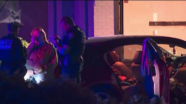 Man shot at Atlanta convenience store overnight, police say