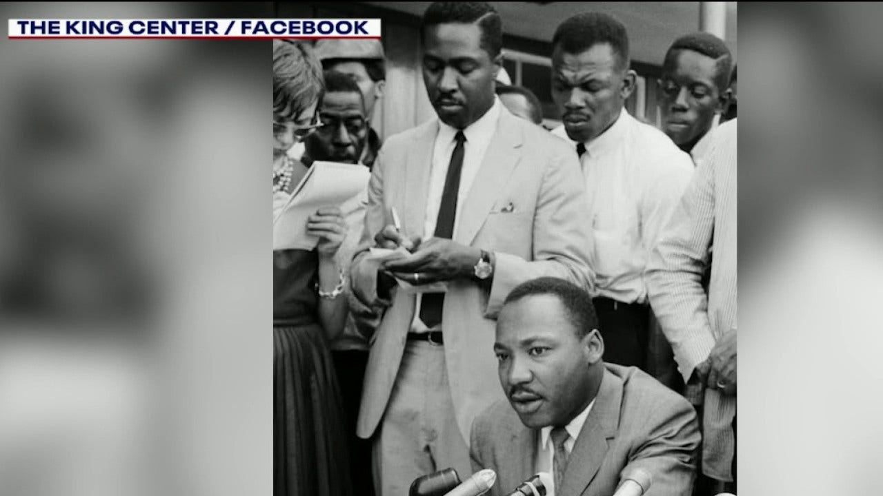 Civil rights attorney Clarence B. Jones dies at 95; trusted MLK adviser