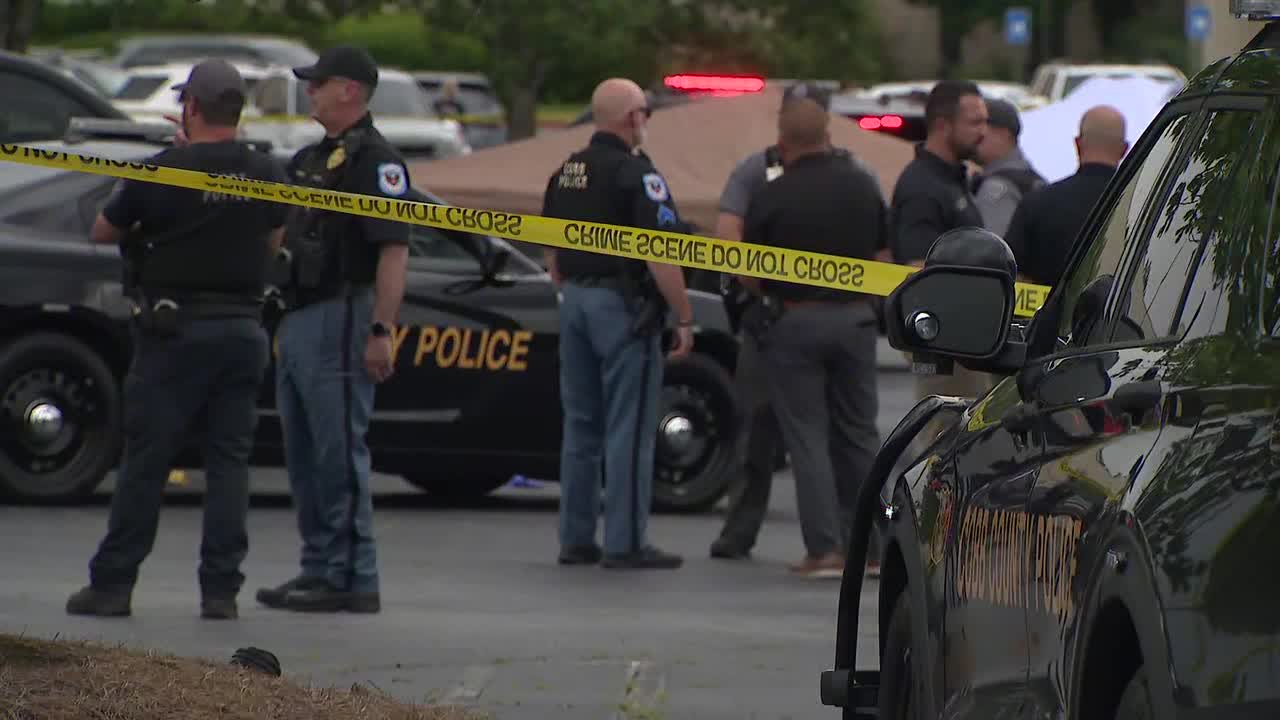 Cobb police respond to officer-involved shooting at Town Center Mall
