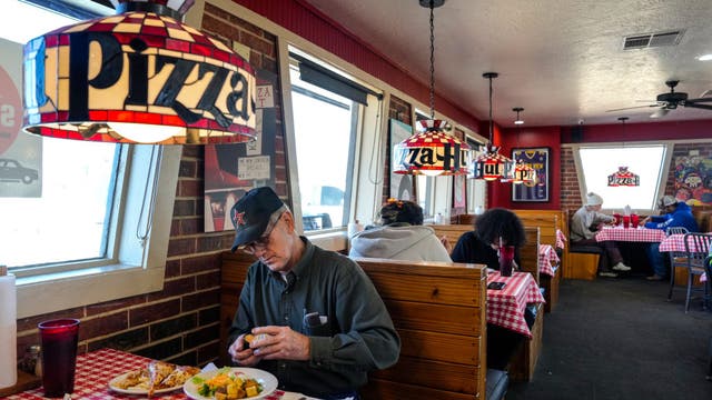 Retro Pizza Hut dining rooms return across Georgia