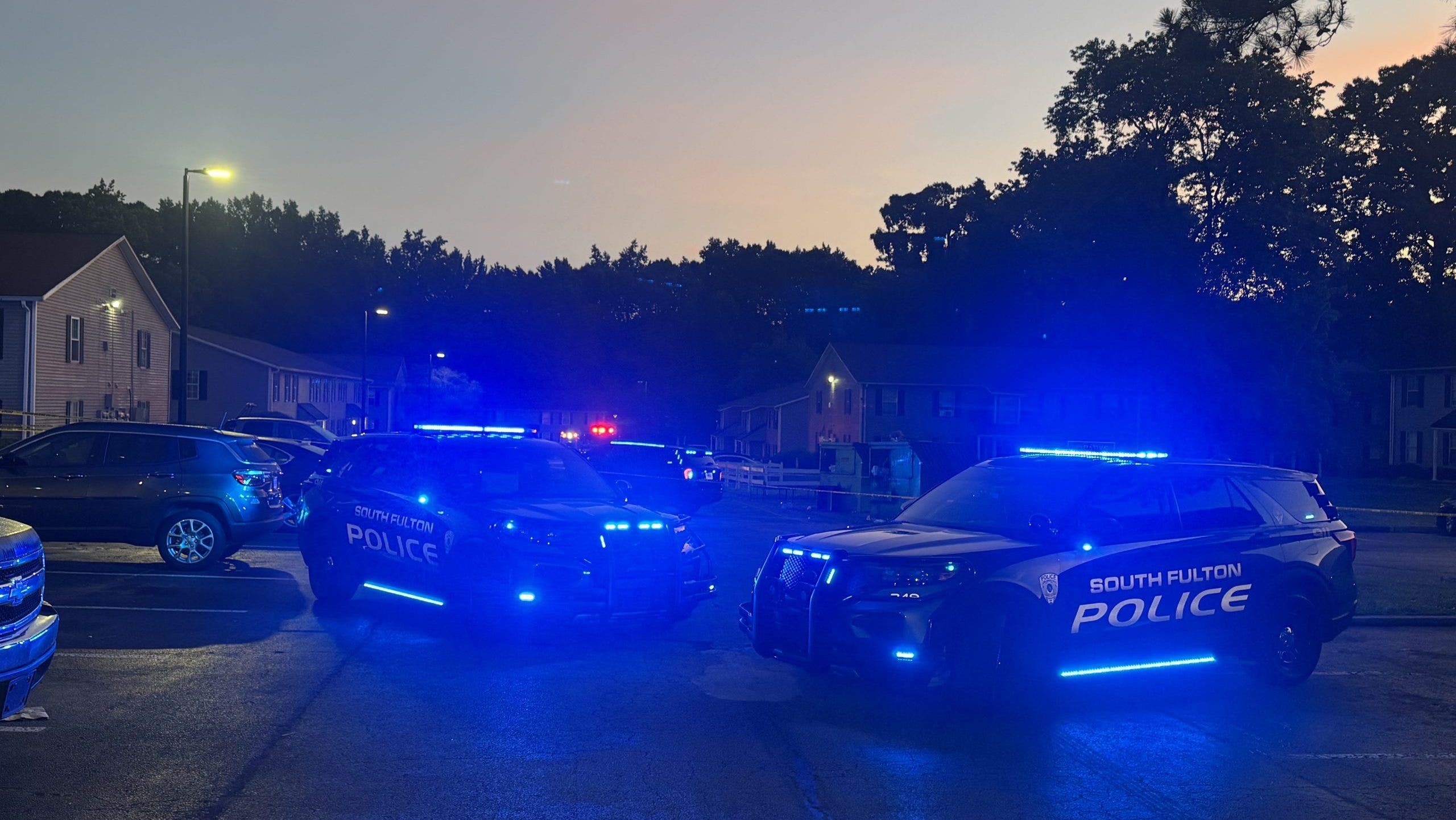 Teenager wounded in early morning South Fulton shooting
