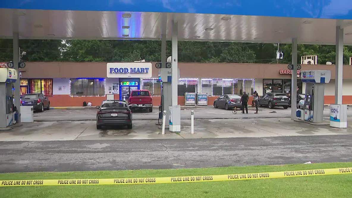 DeKalb County police probe shooting on South Stone Mountain Lithonia Road