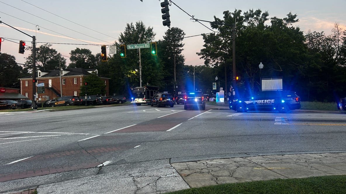 Police activity closes roads in Powder Springs area