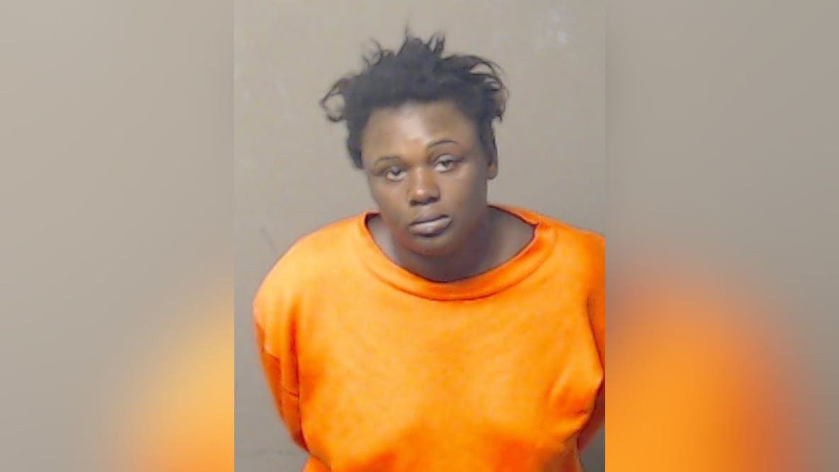 Woman charged in DeKalb County bus stop shooting of woman