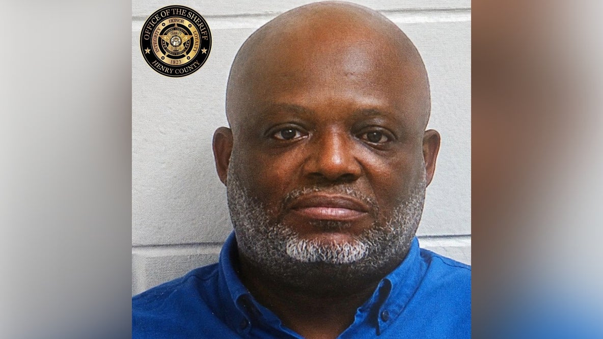 Spectrum worker charged after ramming Henry County court gate