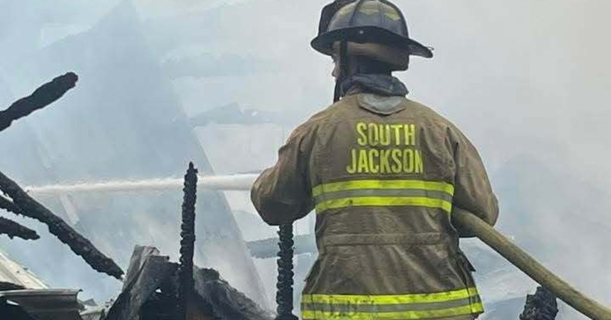 Nicholson barn fire: Crews extinguish blaze on New Kings Bridge Road