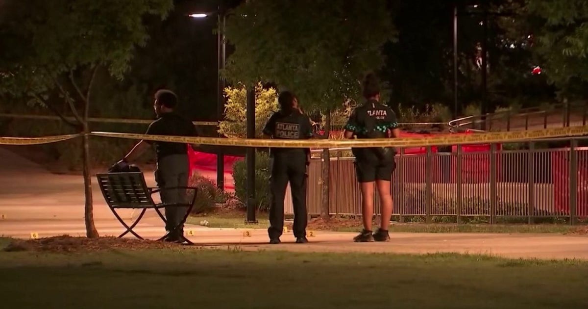 Man, teenager injured in southwest Atlanta shooting Sunday night | FOX ...