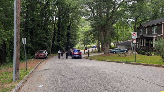33-year-old man dies after being shot in northwest Atlanta