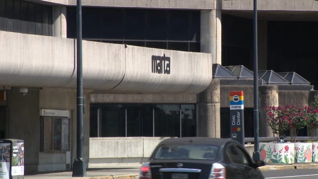 MARTA train death: Man hit while trying to climb back onto platform
