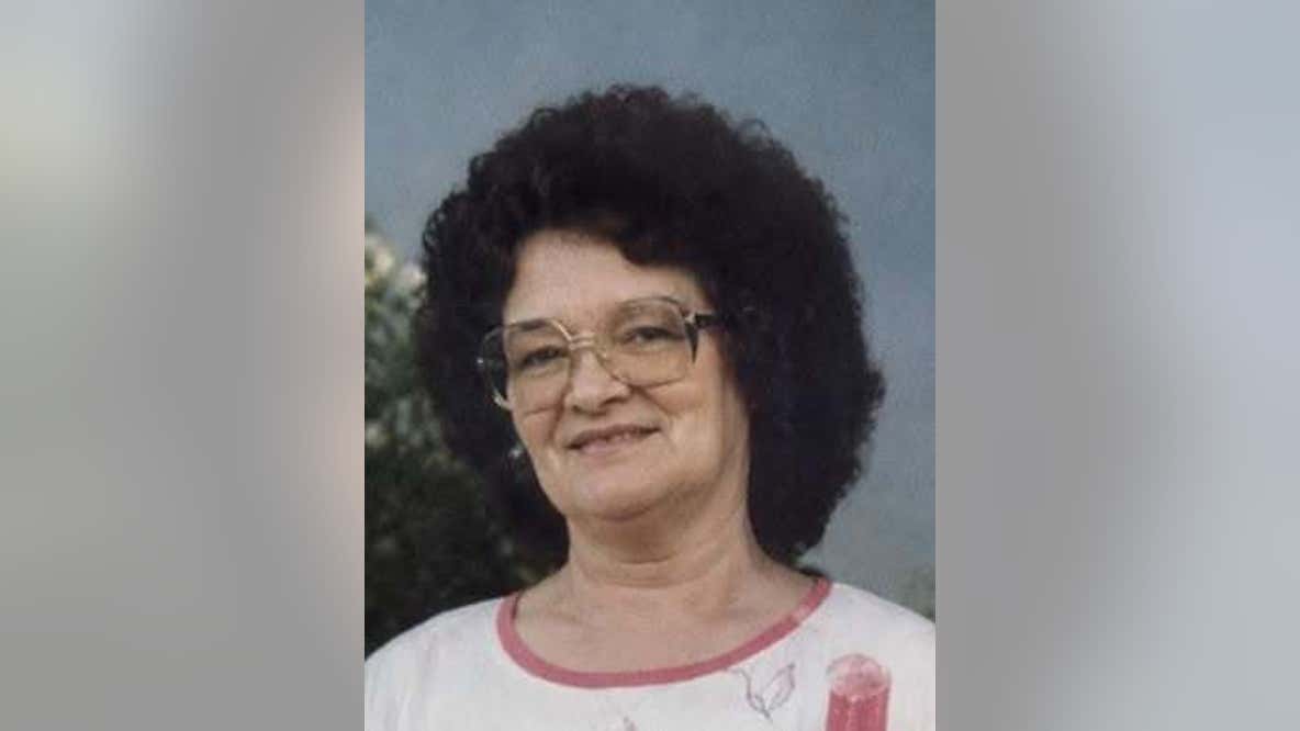Detectives seek clues in 2000 Cartersville murder of Patricia Ann Hanlon