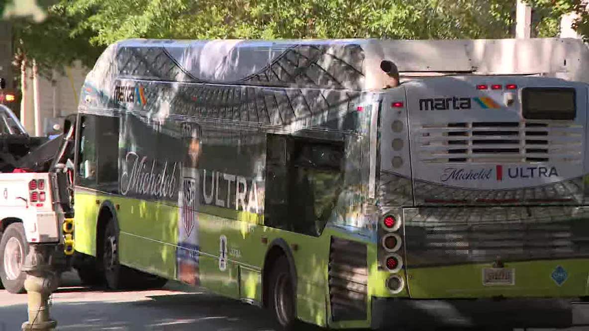 Fleeing driver crashes into MARTA bus leaving 5 injured