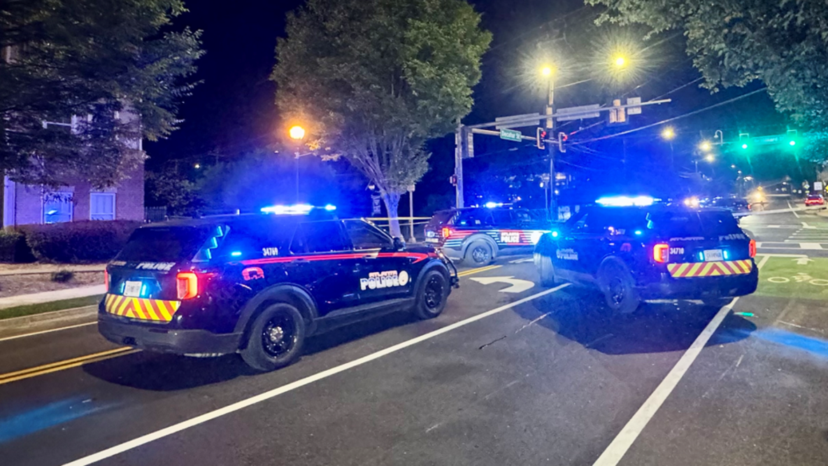 Man found dead in street Tuesday morning, Atlanta PD investigating
