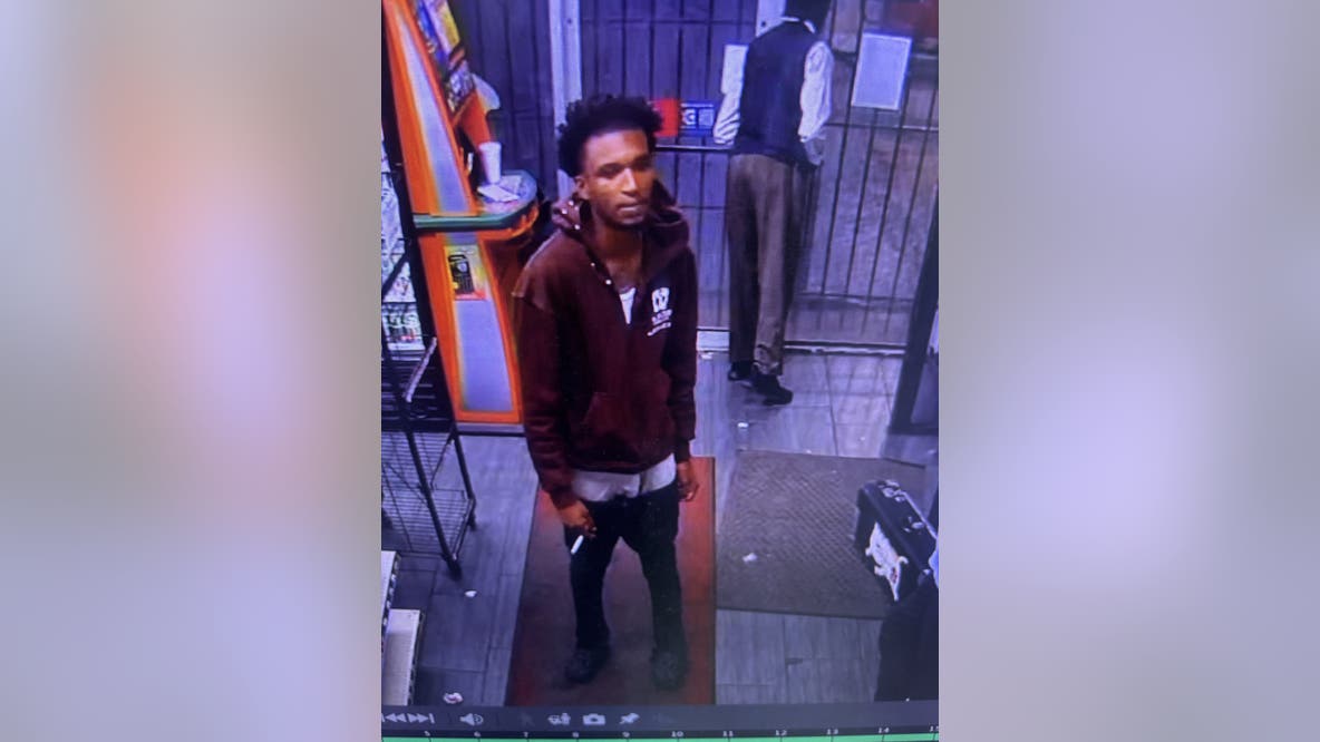Atlanta police release images of suspect in Joseph E. Boone Blvd. NW shooting