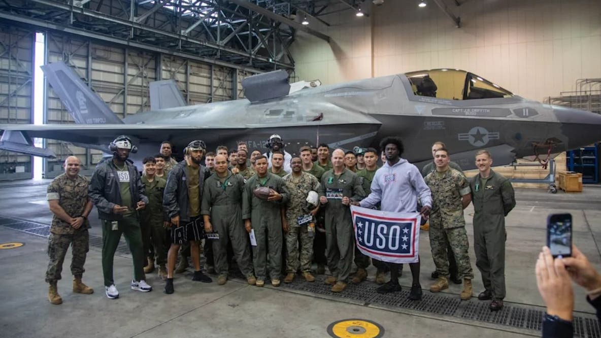 Atlanta Falcons join NFL-USO tour, visit troops in Japan