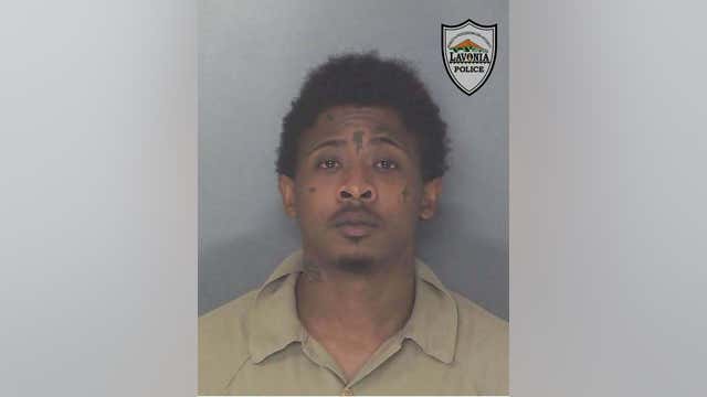 Police obtain warrants for Alabama man after Lavonia pharmacy break-in