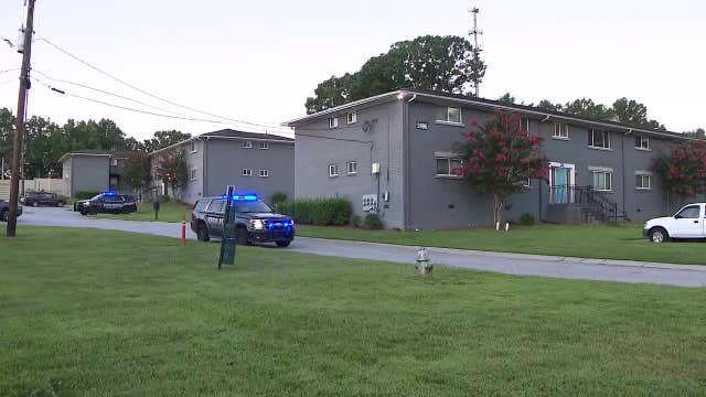 Man dead after shooting on Flat Shoals Road in Decatur