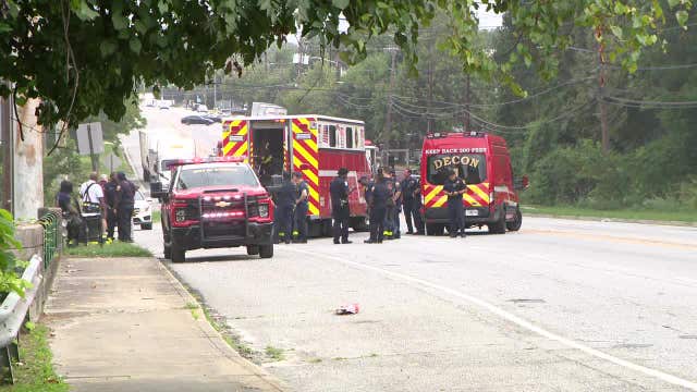 Atlanta hazmat team responds to chemical smoke reaction