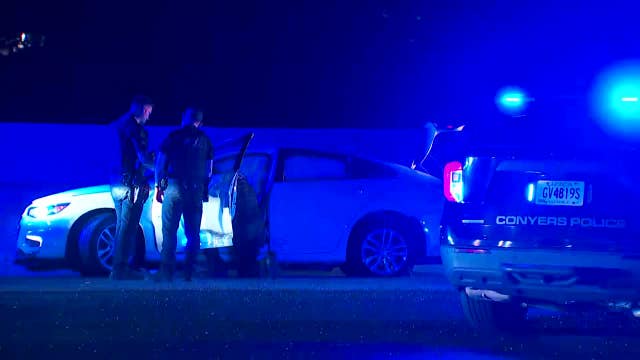 2 arrested, 1 at large after Conyers police chase ends in I-20 crash
