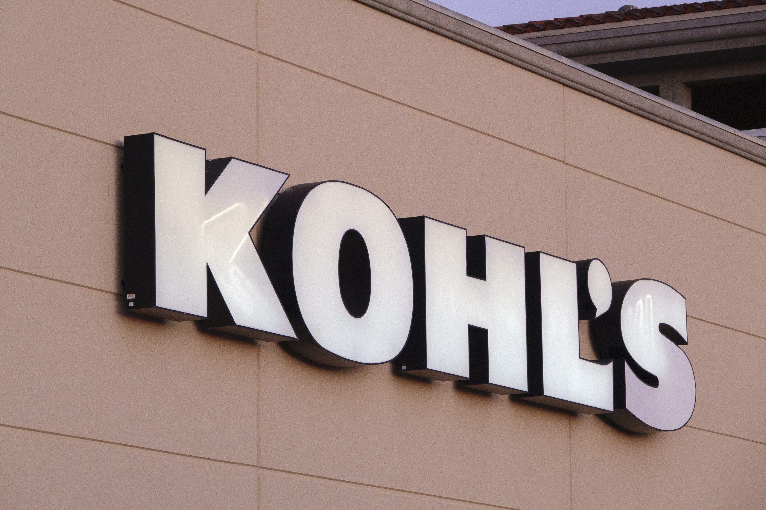 Kohl's addresses double billing issue on recent online orders
