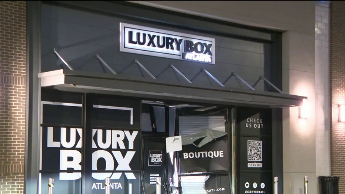 Would-be thieves target luxury clothing store in West Midtown