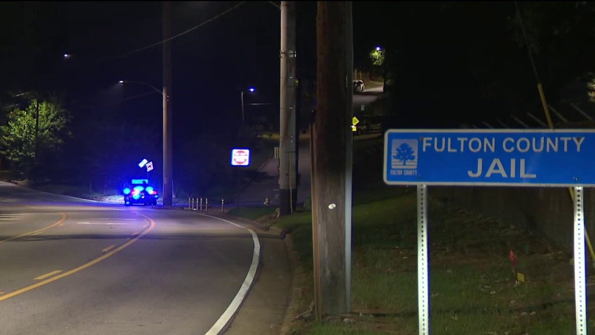 Officers search near MARTA station after activity at Fulton jail