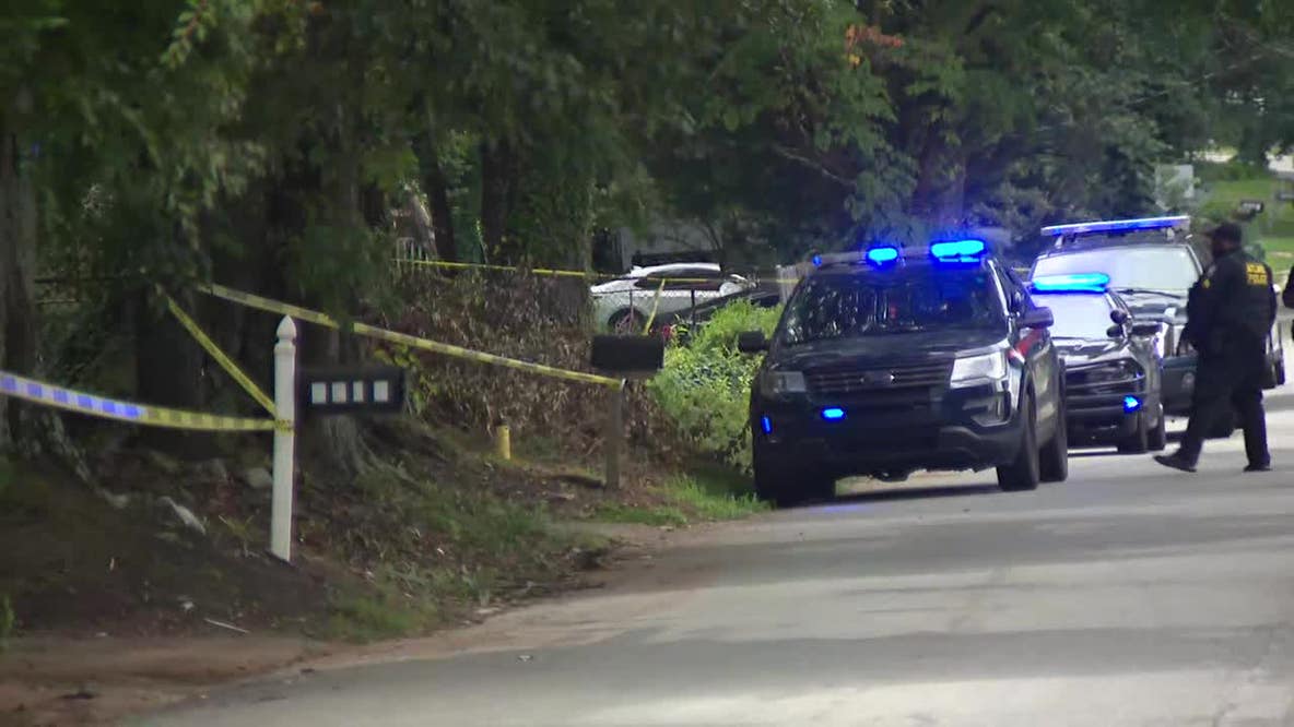 Double shooting under investigation in southeast Atlanta neighborhood