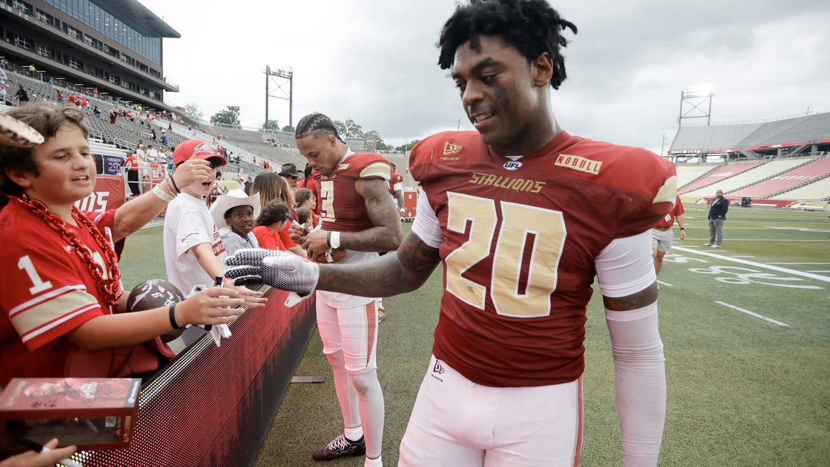 Former NFL Player Tae Crowder says he lost $500,000 in investment scheme