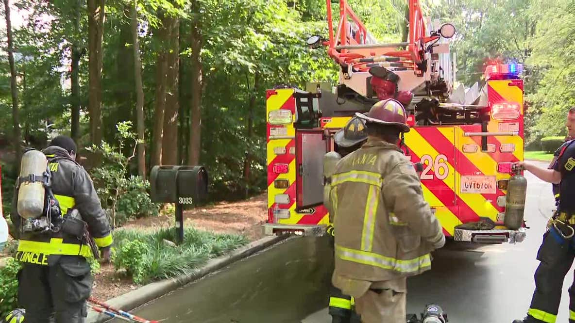 Crews extinguish fire at Buckhead home