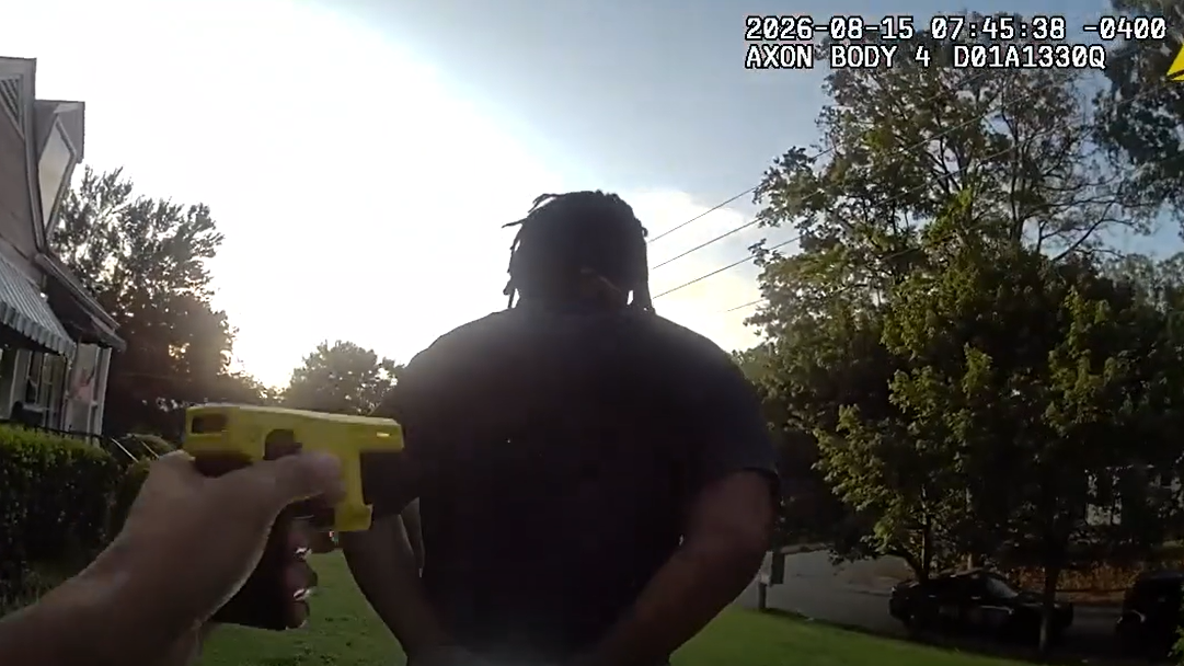 Atlanta homeowner watches crawl space burglary on camera