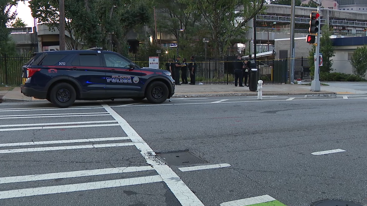 Man found dead near Greyhound bus station in southwest Atlanta