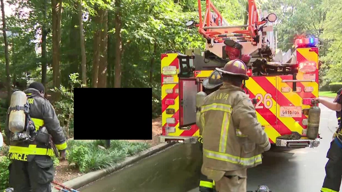 Crews extinguish fire at Buckhead home