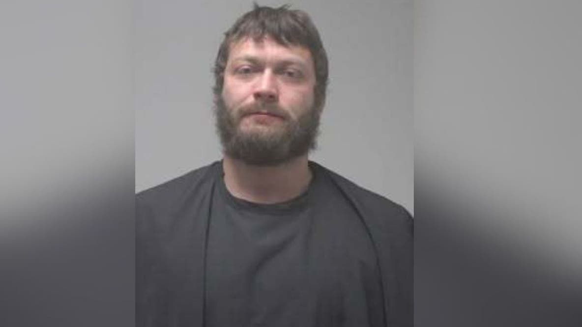 Newnan man held daughter hostage during standoff, sheriff's office says