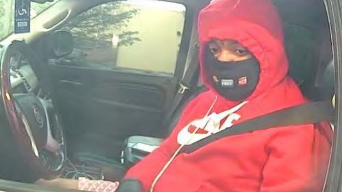 Georgia rapper sold fraud tutorials, stolen checks, feds say