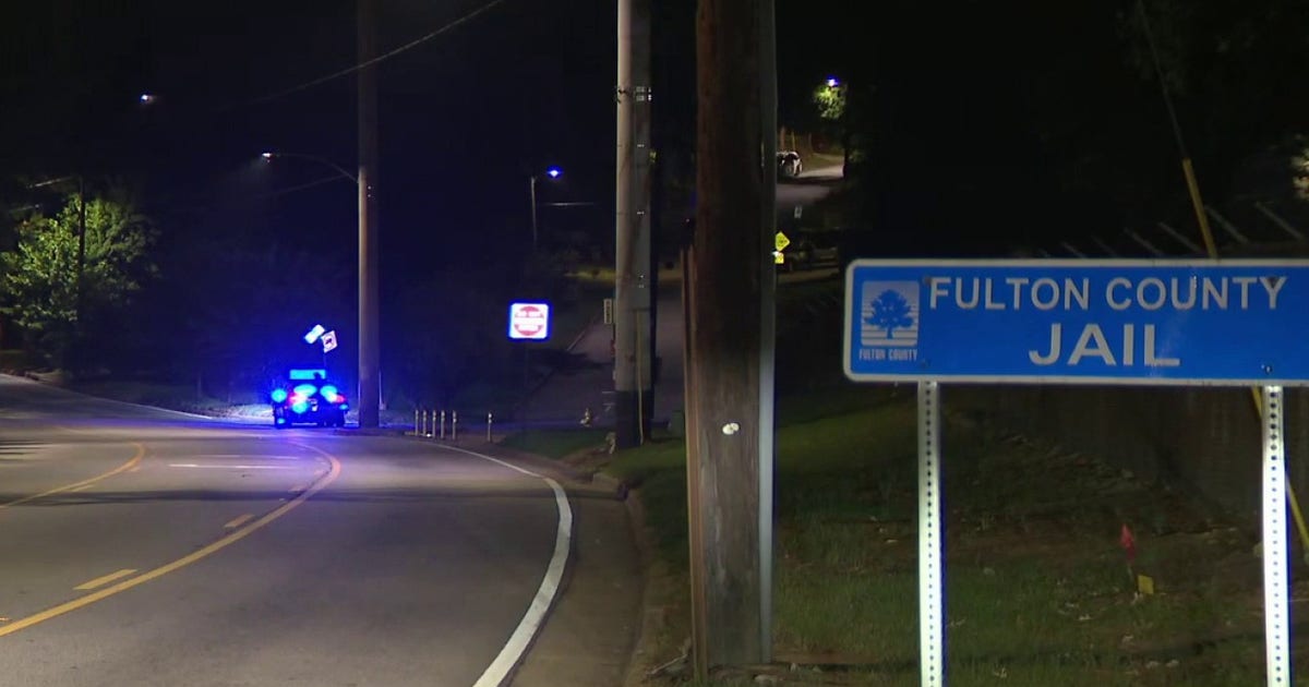 Officers search near MARTA station after activity at Fulton jail