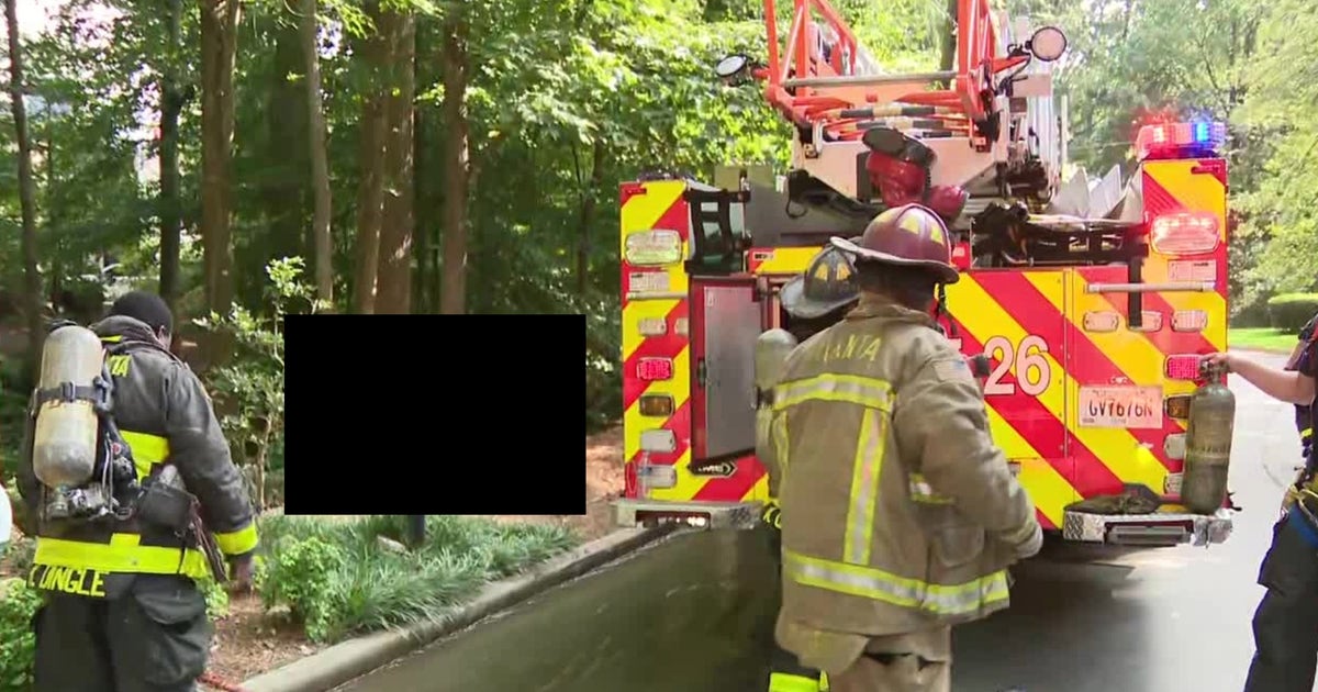 Crews extinguish fire at Buckhead home
